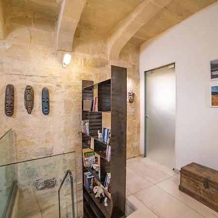 Ta- The Artist Apartment Валета Екстериор снимка